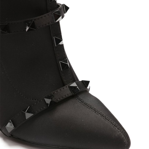 HOST PICK - Black Studded Boots - Picture 3 of 7